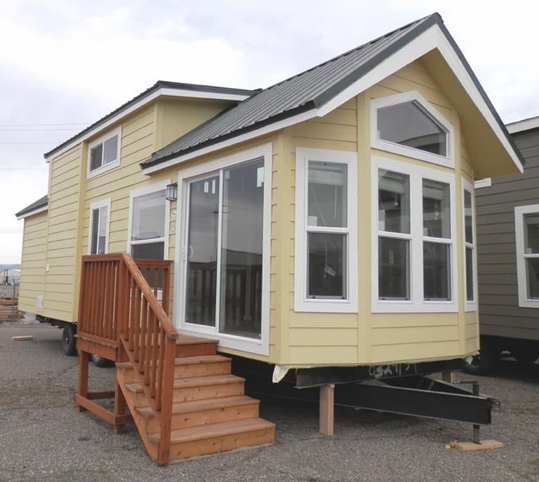 Champion Athens APH-509 Loft (Pine Creek) - Exterior