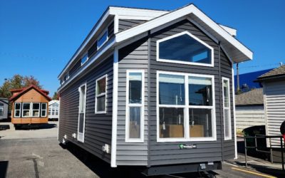 Maximizing Minimalism: Exploring the Minimalist Lifestyle with Tiny Home Living