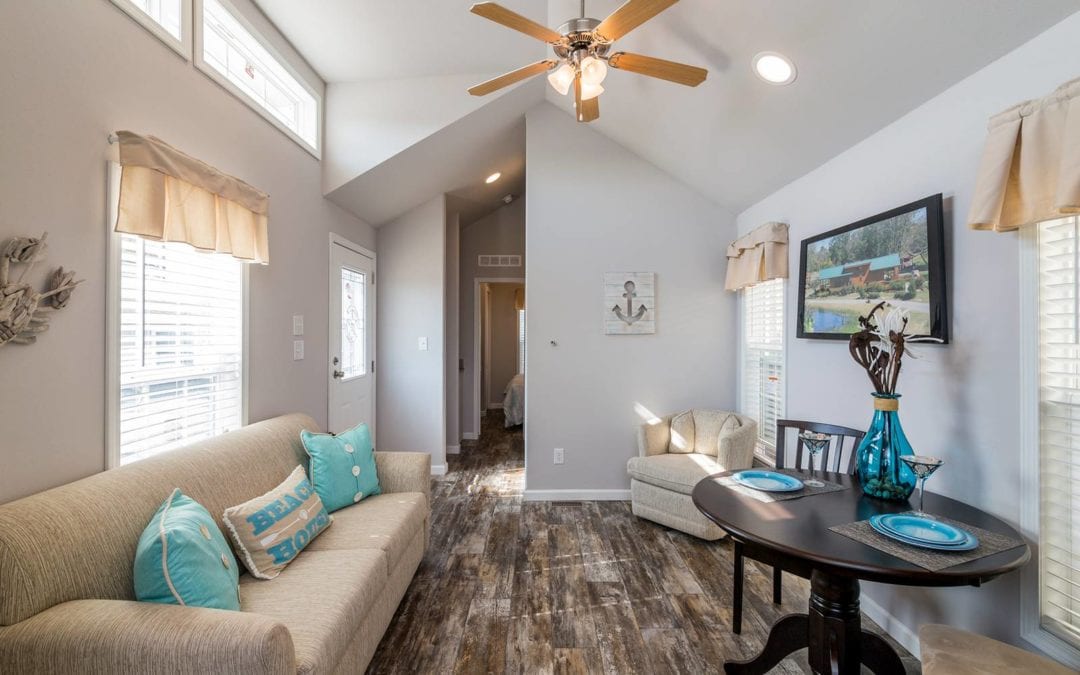 The Advantages of Tiny Living: 5 Compelling Reasons to Buy a Tiny Home