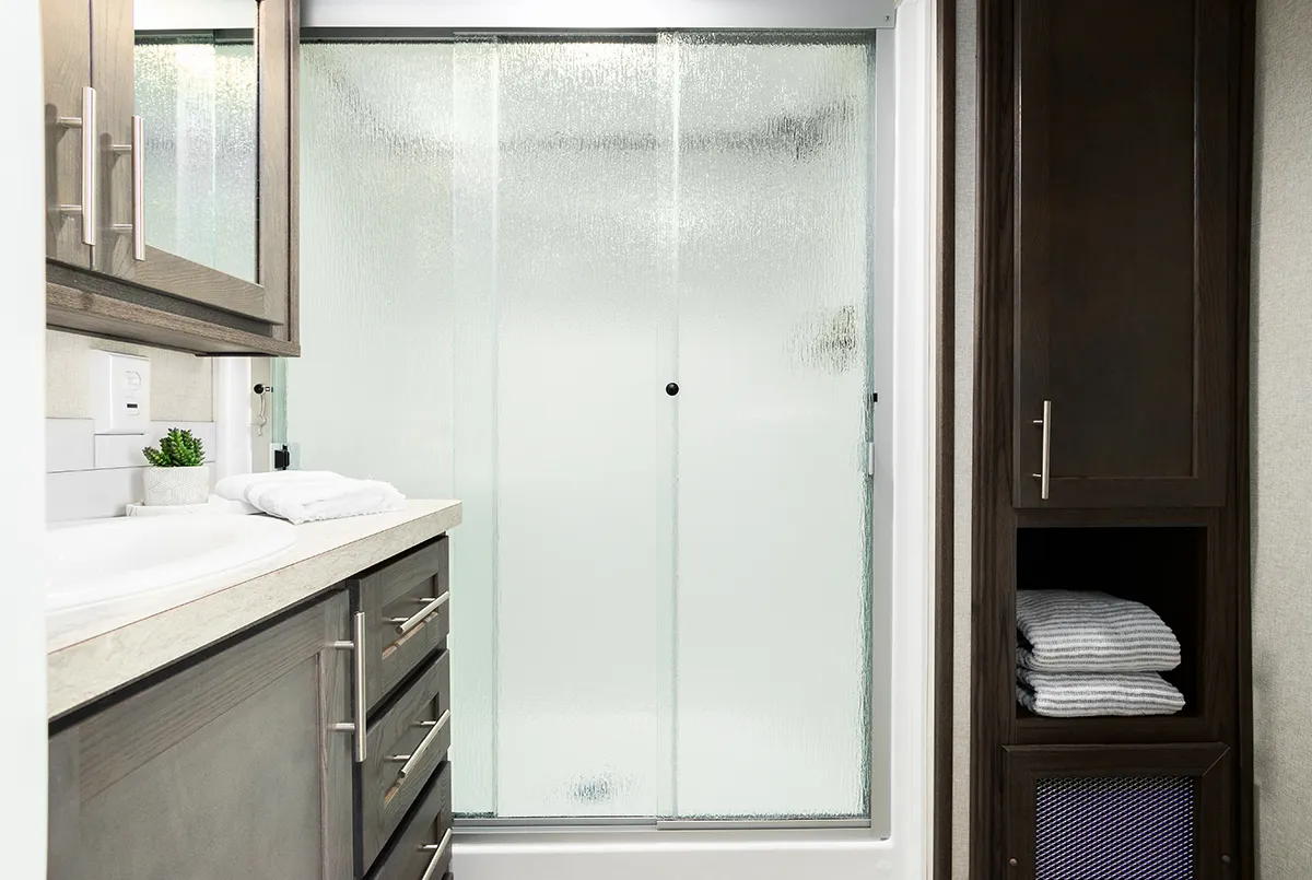 parkmodelhomes-kropf-lakeside-8155 (4) parkmodelhomes-kropf-lakeside-8155 (4)