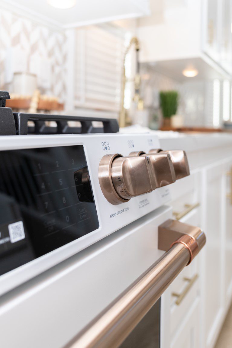 KROPF ISLAND CAFE SHOW HOME (23)