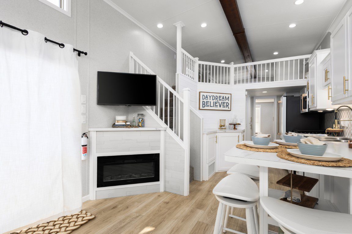 KROPF ISLAND CAFE SHOW HOME (36)