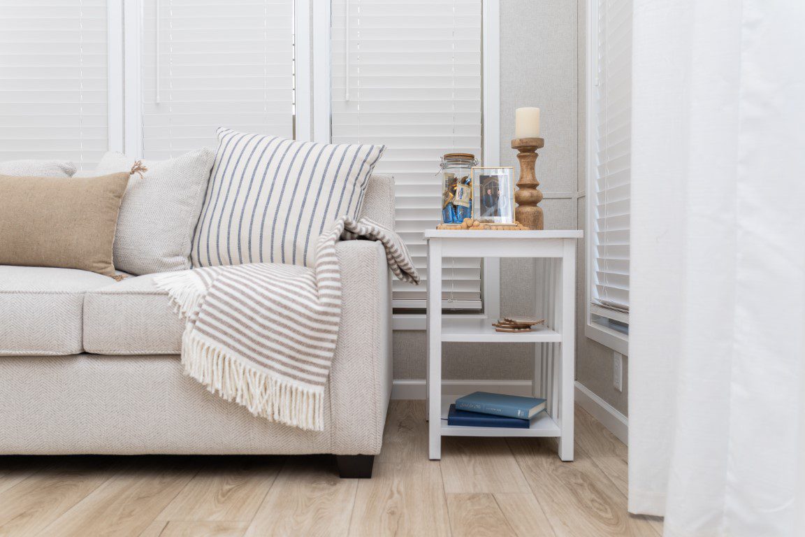 KROPF ISLAND CAFE SHOW HOME (4)