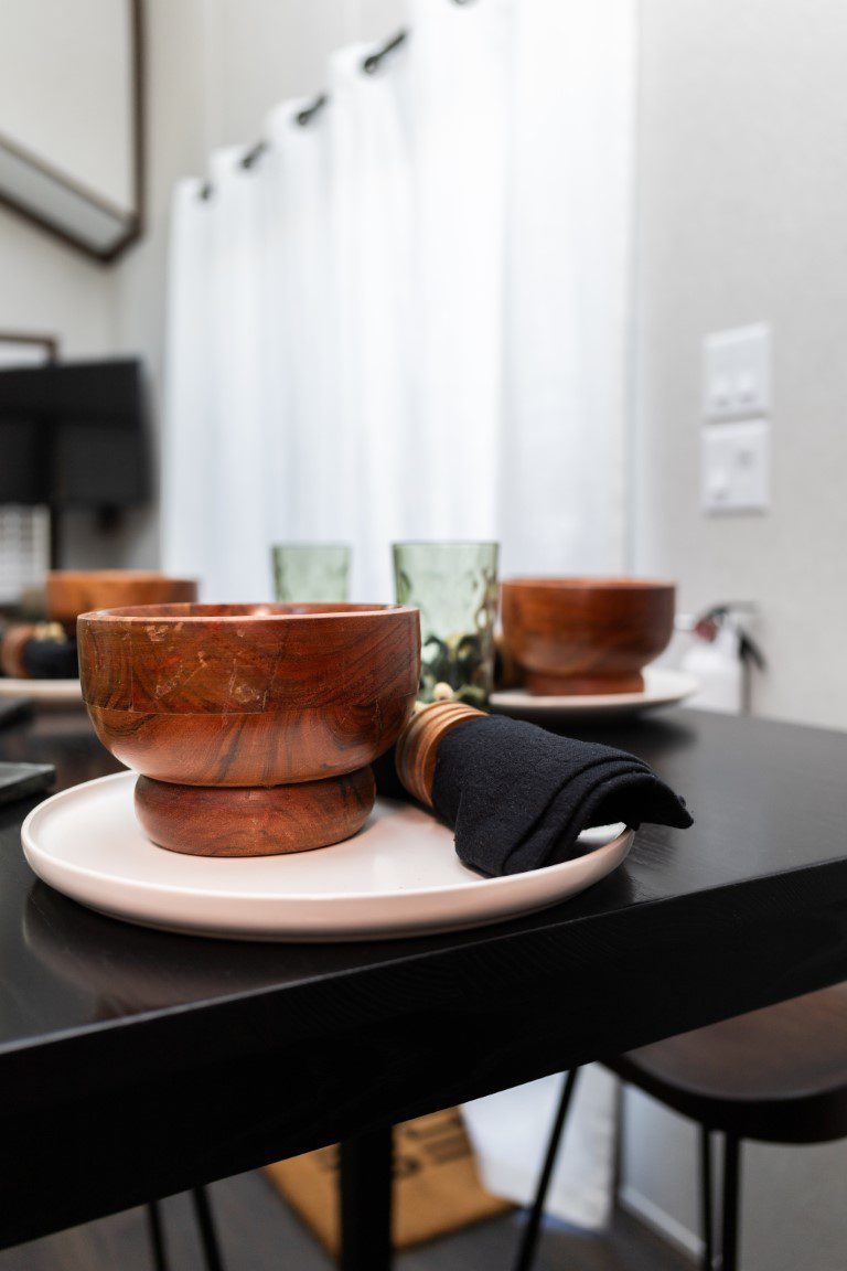 KROPF LAKESIDE FT-LR CORNER ENT (16)