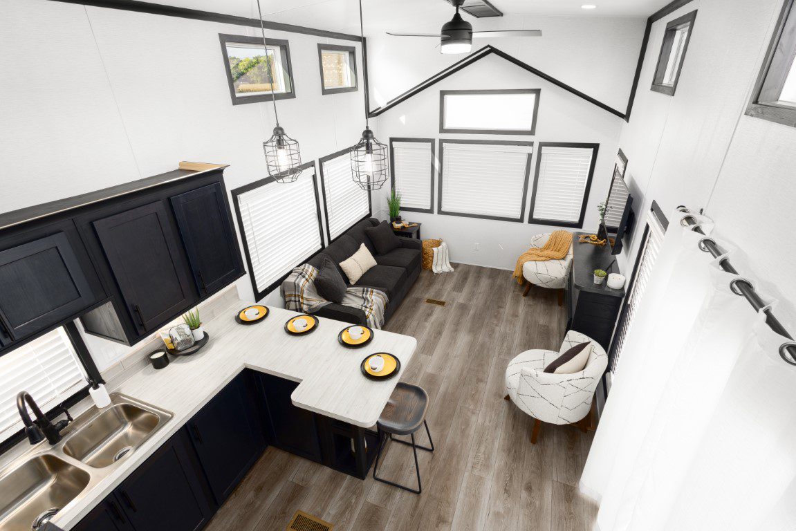 KROPF LAKESIDE L-SHAPE COUNTER FT-LR (35)