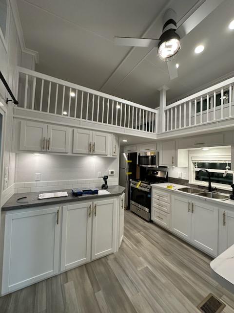 Kropf TRIPLE LOFT EXAMPLE (8)