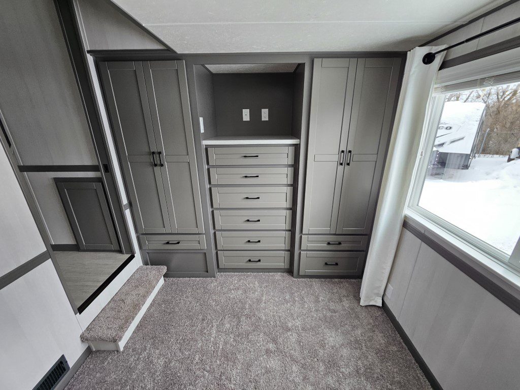 woodland park Liberty white beams and corian 6412 (11)